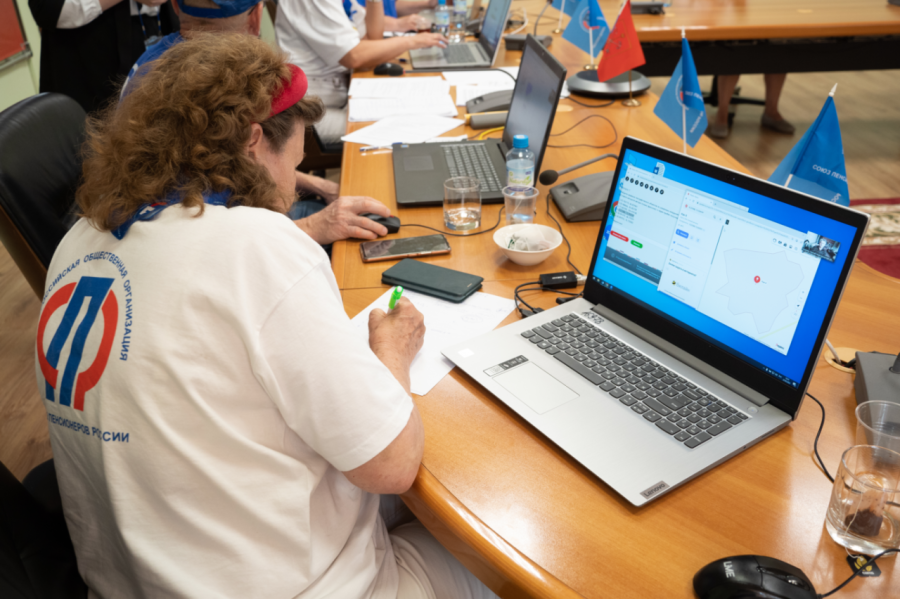 Команда активистов из Санкт-Петербурга приняла участие в XIII Всероссийском чемпионате по компьютерному многоборью